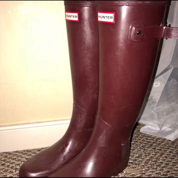 Hunter Shoes - Maroon Hunter Boots